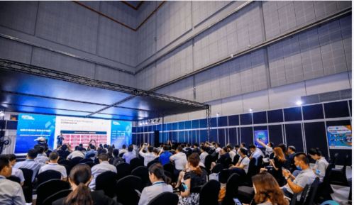 豫清協組織會員單位赴滬觀展學習，以新技術新理念賦能清潔行業高質量發展